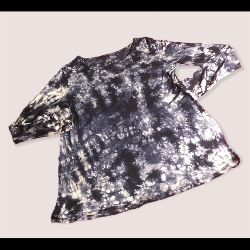 Justice blue tie dye long sleeve swing shirt/ tunic, size 18 plus